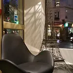 Eiffel Kennedy Hotel Paris