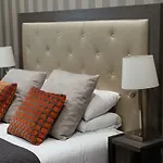 Eiffel Kennedy Hotel Paris
