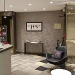 Eiffel Kennedy Hotel