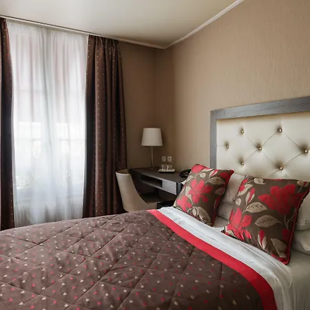 Eiffel Kennedy 3* Paris