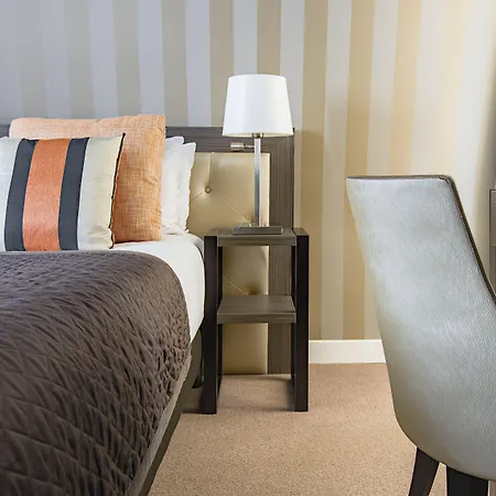 Hotel Eiffel Kennedy Paris