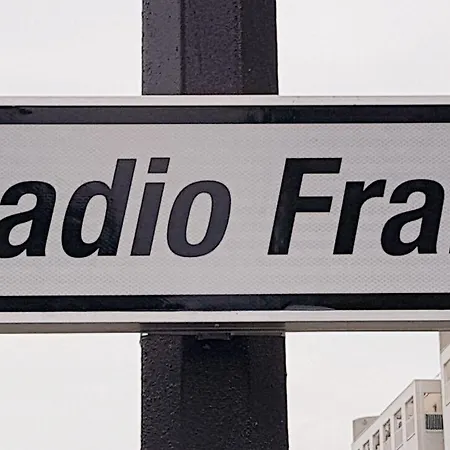 Hotel Eiffel Kennedy