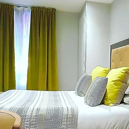 Hotel Eiffel Kennedy