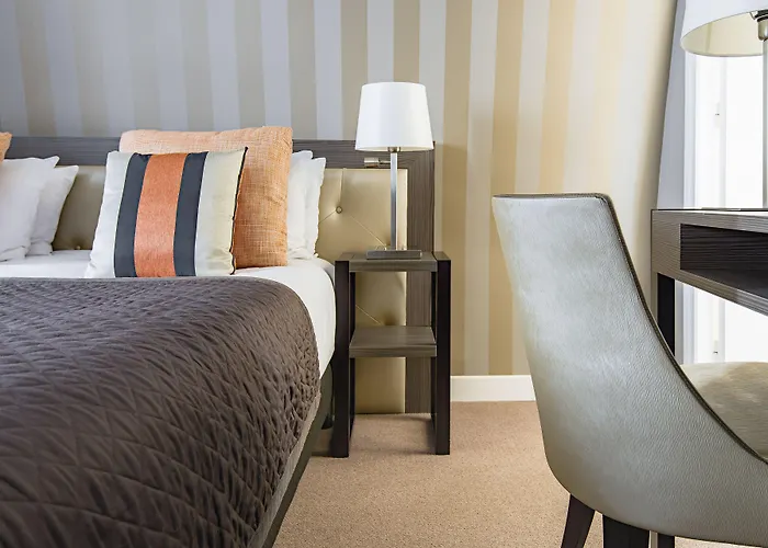 Hotel Eiffel Kennedy Parijs