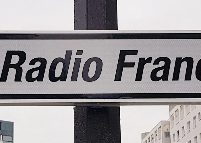 ホテル エッフェル ケネディ