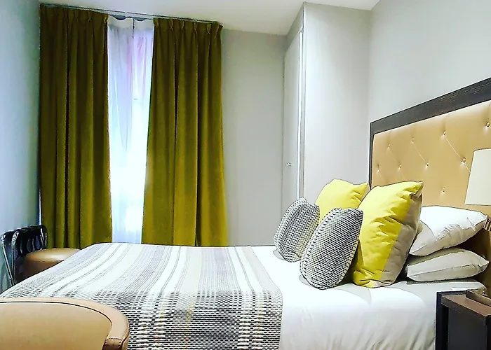 Hotel Eiffel Kennedy