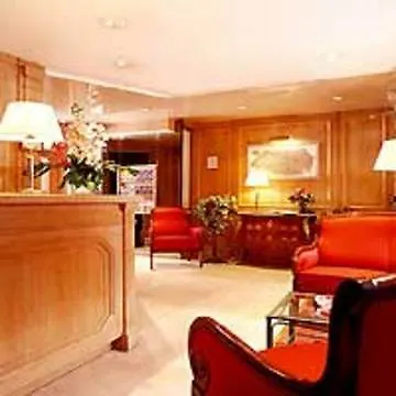 エッフェル ケネディ