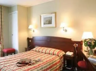 Eiffel Kennedy Hotel